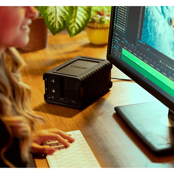 Glyph Blackbox PRO RAID Desktop Drive Thunderbolt 3 3 TB
