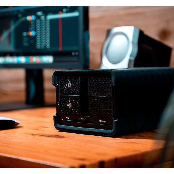 Glyph Blackbox PRO RAID Desktop Drive Thunderbolt 3 3 TB