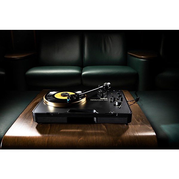 KORG handytraxx 1bit High-Resolution Portable Record Player with NuTube Black/Gold