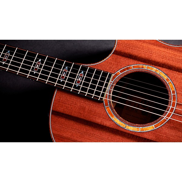 Taylor Custom Sinker Redwood-Cocobolo Grand Auditorium Acoustic-Electric Guitar Natural