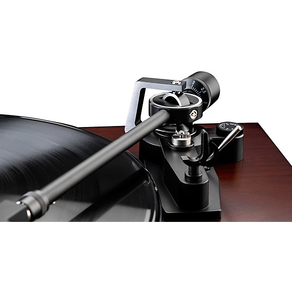Dual Turntables CS618 Direct Drive Turntable with Auto Stop, Lift featuring an Ortofon Blue Cartridge Walnut