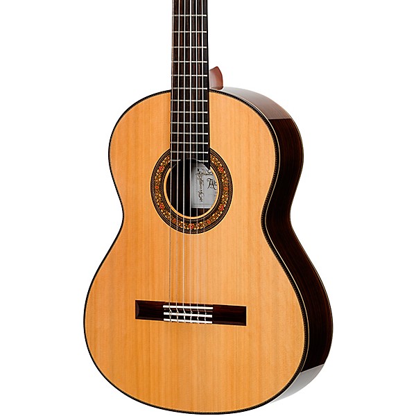 Alvarez CYM75 Yairi Masterworks Nylon-String Classical Acoustic Guitar Natural
