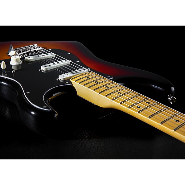 Fender American Professional Classic Stratocaster Maple Fingerboard Electric Guitar 3-Color Sunburst