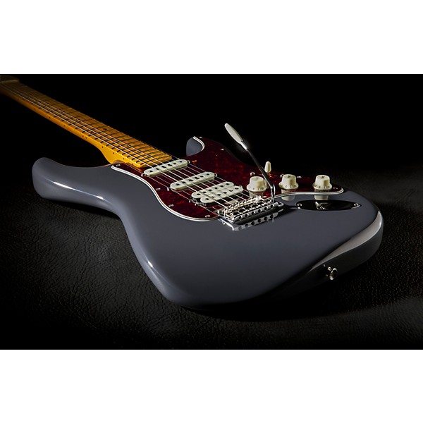 Fender American Professional Classic Stratocaster HSS Maple Fingerboard Electric Guitar Faded Black