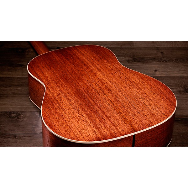 Taylor Gold Label 517e Grand Pacific Acoustic-Electric Guitar Golden Brown Shaded Edgeburst