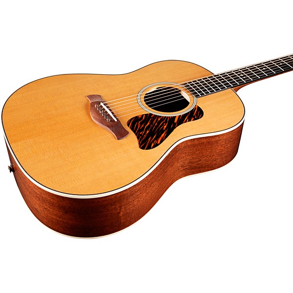 Taylor Gold Label 517e Grand Pacific Acoustic-Electric Guitar Natural
