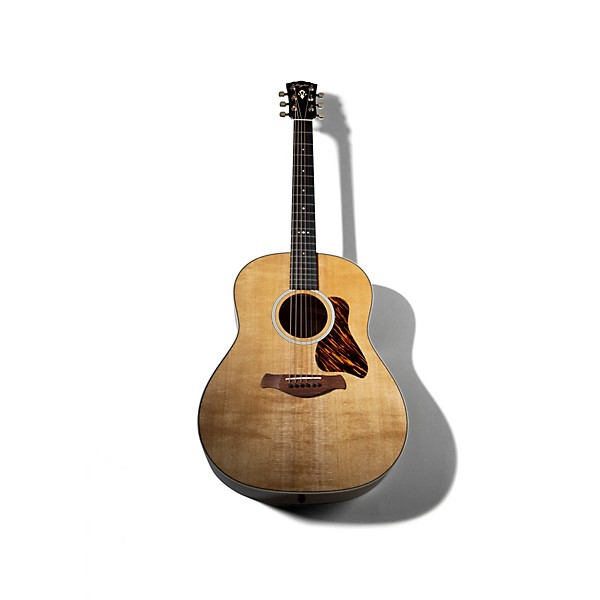 Taylor Gold Label 517e Grand Pacific Acoustic-Electric Guitar Natural