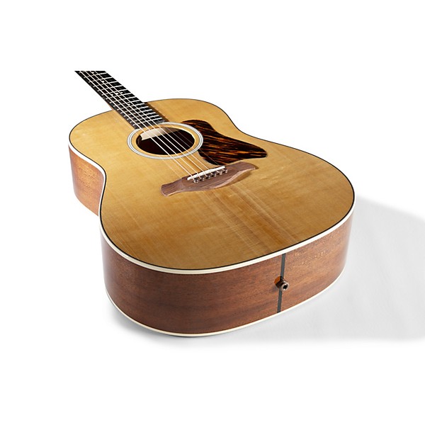 Taylor Gold Label 517e Grand Pacific Acoustic-Electric Guitar Natural