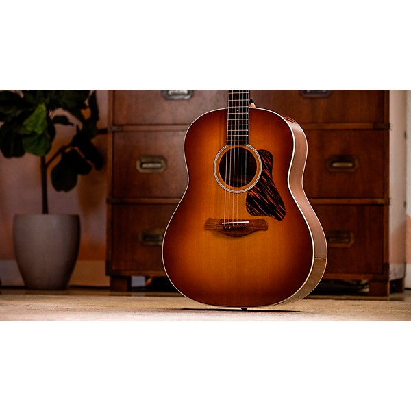 Taylor Gold Label 517e Grand Pacific Acoustic-Electric Guitar Golden Brown Shaded Edgeburst