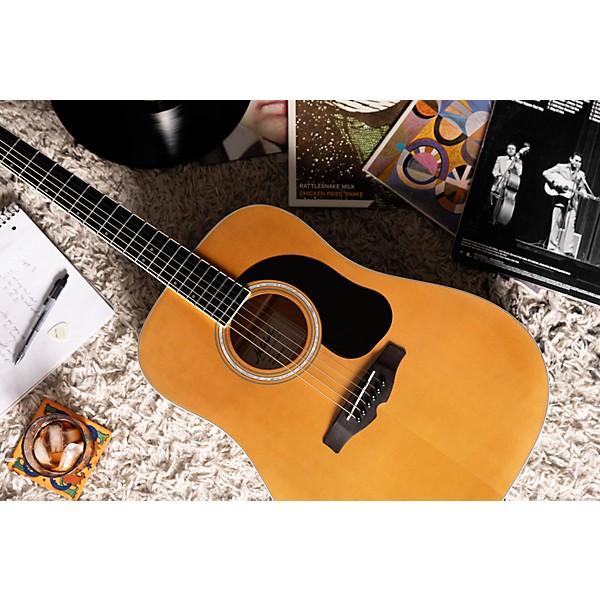 Mitchell Motion D150 Dreadnought Acoustic Guitar Pack Natural