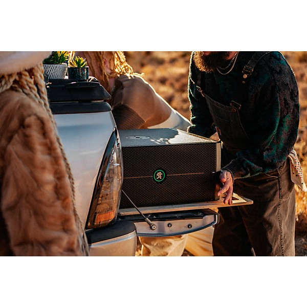 Mackie ThumpSub GO Battery-Powered Portable Subwoofer