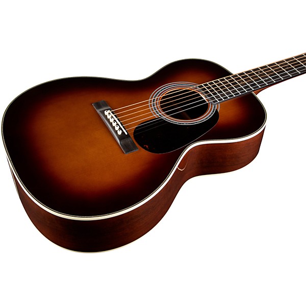 Martin Custom Shop 00 Sloped Shoulder Adirondack Spruce-Figured Moabi Acoustic Guitar Ambertone Burst