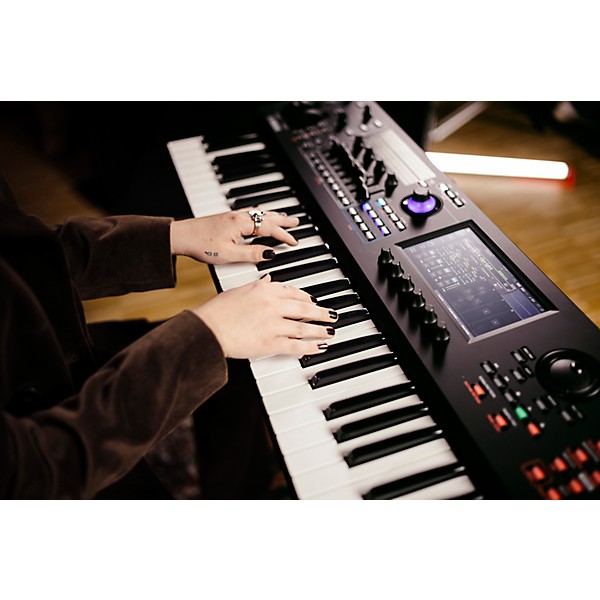 Yamaha MODX M6 61-Key Synthesizer