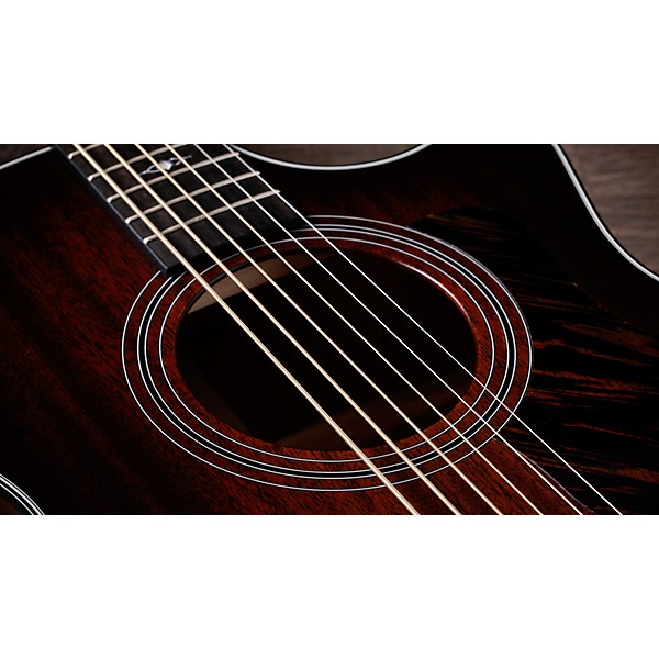 Taylor 324ce Baritone-6 Limited-Edition Grand Auditorium Acoustic-Electric Guitar Shaded Edge Burst