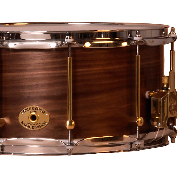 Noble & Cooley Solid Shell Walnut Snare Drum With Brass Hardware 14 x 7 in. Natural Satin Lacquer