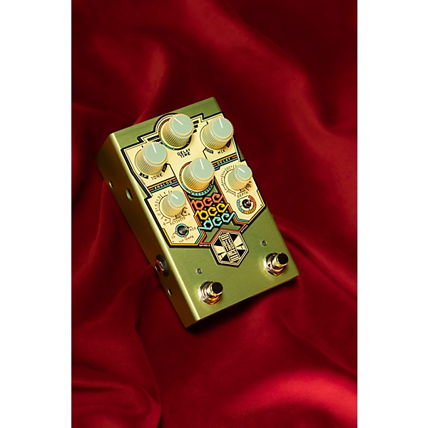 Beetronics FX BeeBeeDee Analog Delay Effects Pedal Green