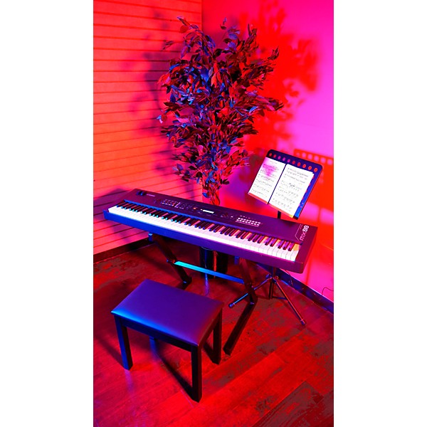 Gator Frameworks Traditional Wooden Piano Bench In Black