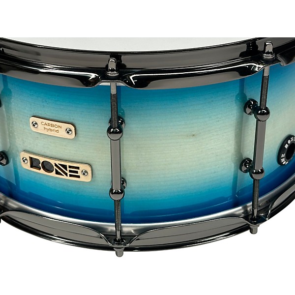 BONE Drums TRUE Carbon Fiber Hybrid Snare Drum with Black Nickel Hardware 14 x 5.5 in. Ocean Blue Burst