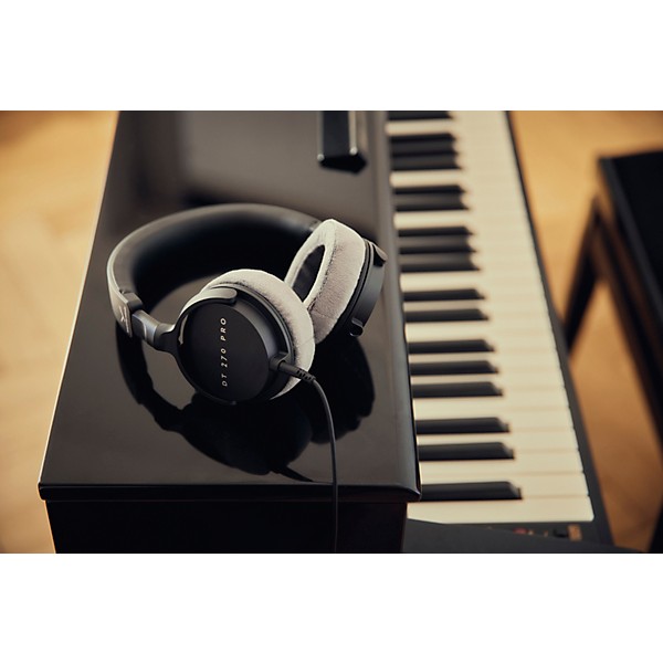 beyerdynamic DT 270 PRO Studio Closed-Back Headphones