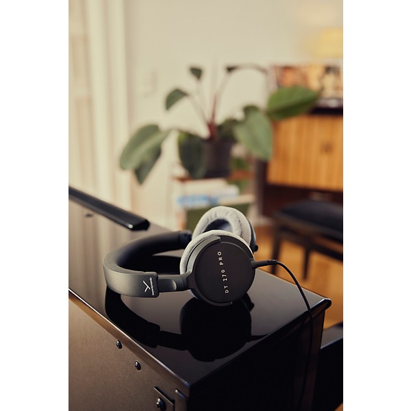 beyerdynamic DT 270 PRO Studio Closed-Back Headphones