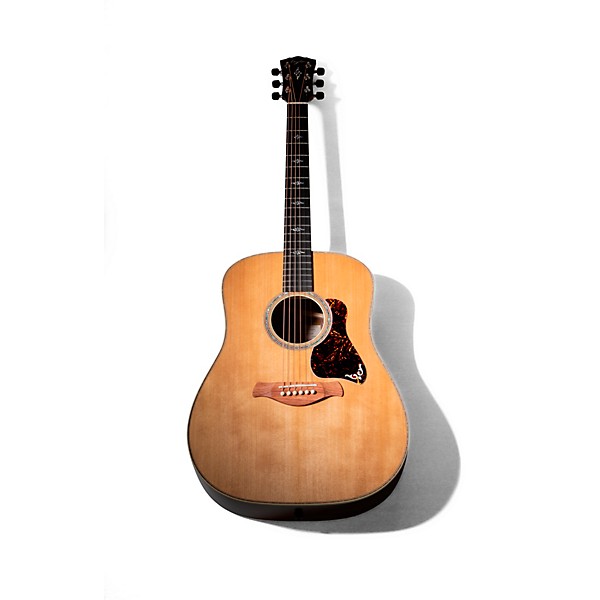 Taylor Gold Label 810e Acoustic-Electric Guitar - Natural