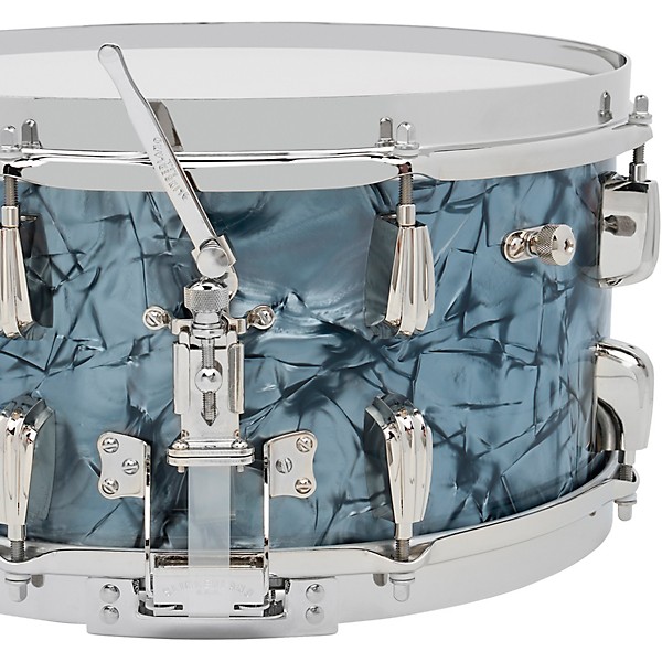 Slingerland Radio King Solid Maple Snare Drum - 14 x 7 in. Black Diamond Pearl Finish Ply