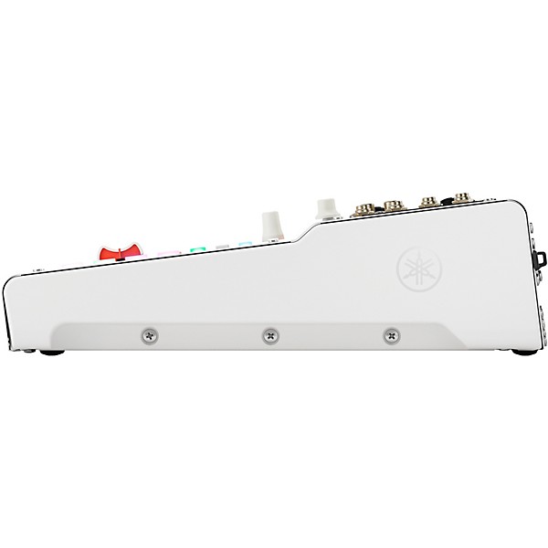 Yamaha MGX16V 22-Channel Digital Mixer With Video Interface - White