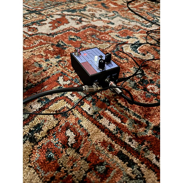 Heather Brown Electronicals Darlene Compression Pedal - Black and Blue