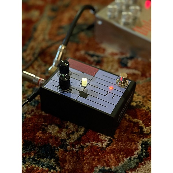 Heather Brown Electronicals Darlene Compression Pedal - Black and Blue