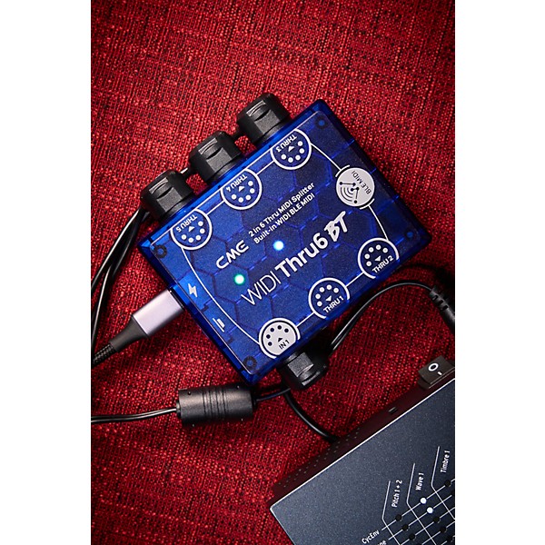 CME WIDI Thru6 BT Hybrid MIDI Thru/Splitter Box