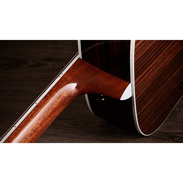 Taylor 810e Legacy Dreadnought Acoustic-Electric Guitar - Natural