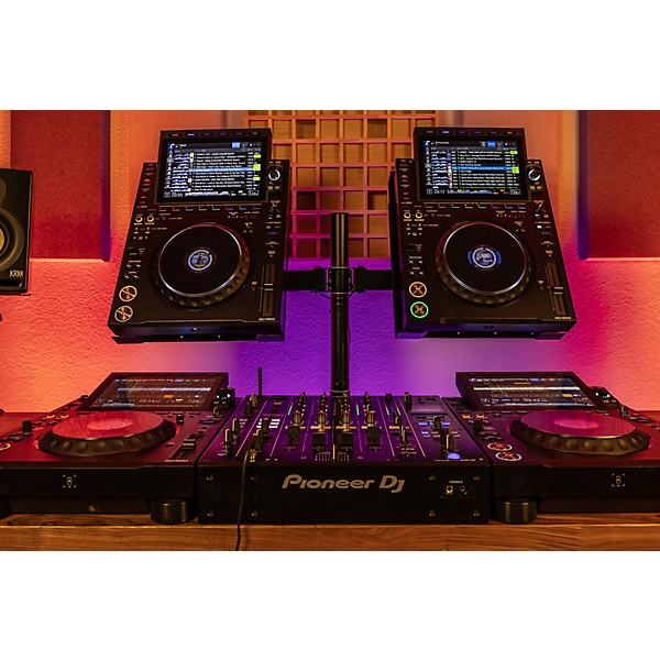 Headliner Avalon CDJ Stand 2