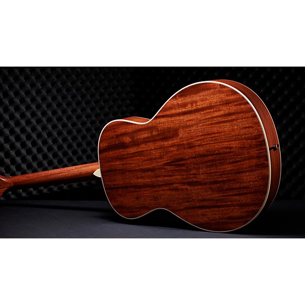 Taylor 2026 Catch Custom #16 C24e Super Auditorium Acoustic-Electric Guitar - Natural