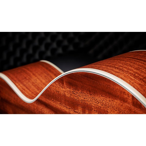 Taylor 2026 Catch Custom #16 C24e Super Auditorium Acoustic-Electric Guitar - Natural