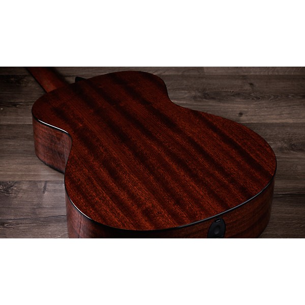 Taylor Sunset Blvd 312e-N Grand Concert Nylon-String Acoustic-Electric Guitar - Natural