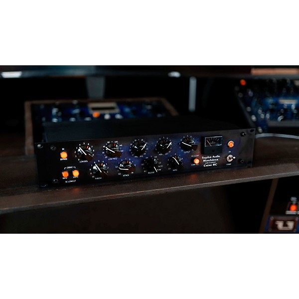 Tegeler Creme RC Remote Controllable Bus Compressor and Mastering Equalizer