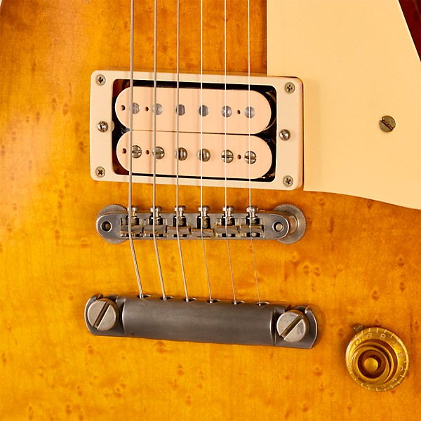 Gibson Custom 1959 Les Paul Standard Reissue Electric Guitar - Light Aged, Dark Peach Burst