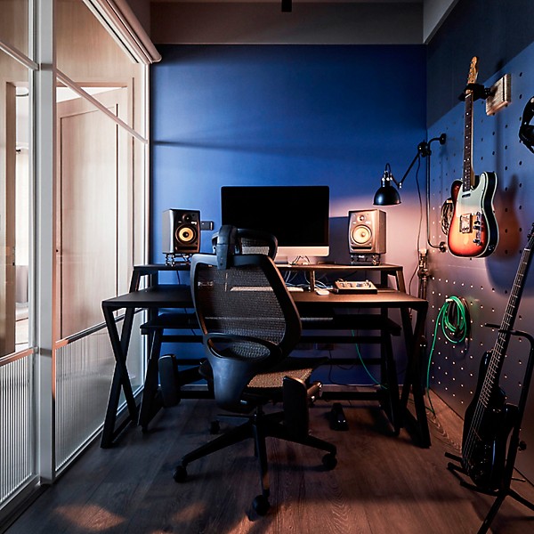 Wavebone Headquarter Studio Workstation Desk - Black