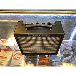 Used Fender MD20 Mini Deluxe Battery Powered Amp