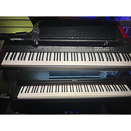 Used Yamaha MOXF8 88 Key Keyboard Workstation