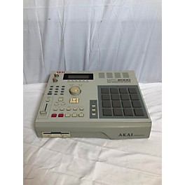 Used Akai Professional MPC 2000 Drum Machine