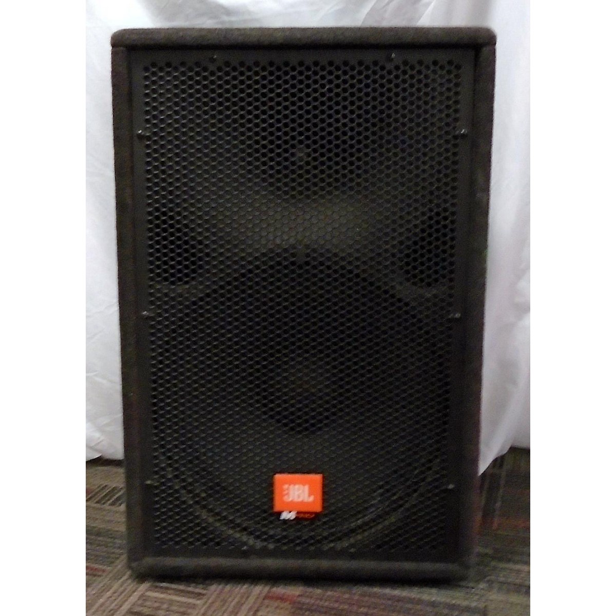 jbl mpro 215