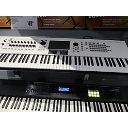 Used Yamaha Montage 76 Key White Keyboard Workstation
