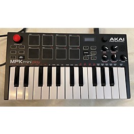 Used Akai Professional Mpk Keyboard Workstation