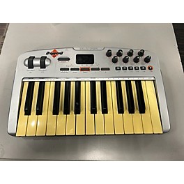 Used M-Audio Oxygen 8 V2 25 Key MIDI Controller