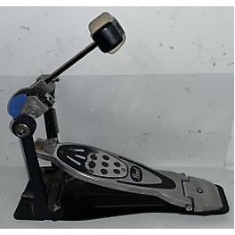 Used Pearl P2000 Single Bass Drum Pedal