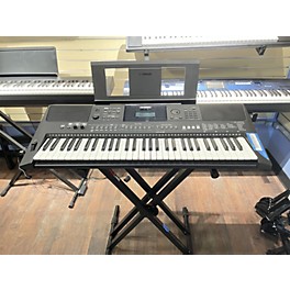 Used Yamaha PSRE463 61 Key Portable Keyboard