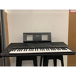 Used Yamaha PSRSX700 Arranger Keyboard