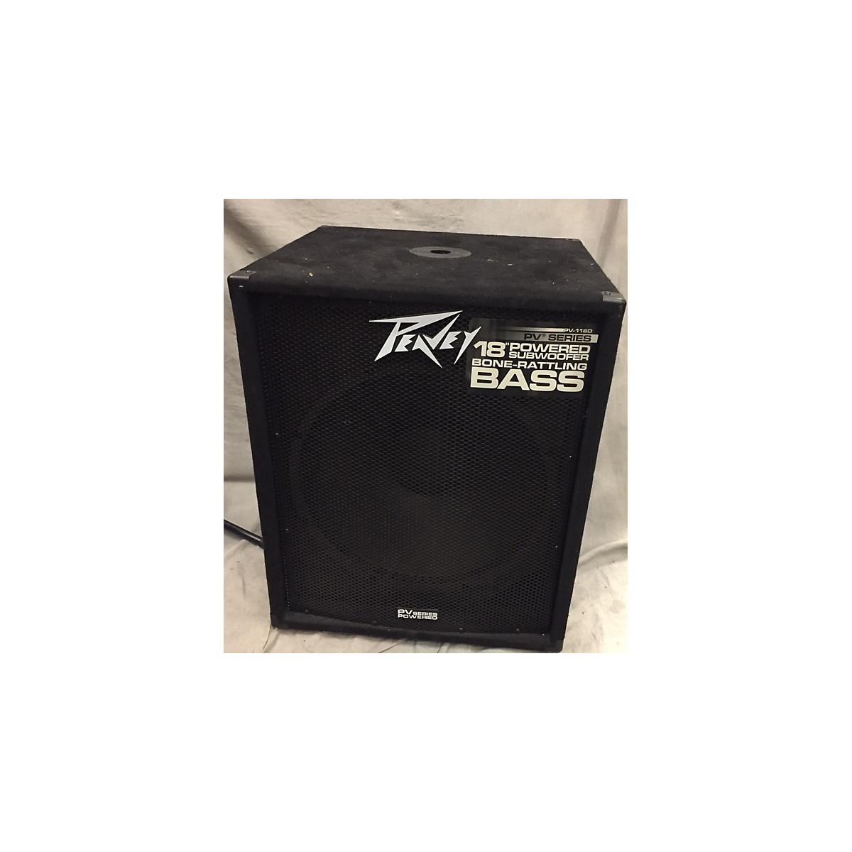 Used Peavey PV118D Powered Subwoofer Guitar Center
