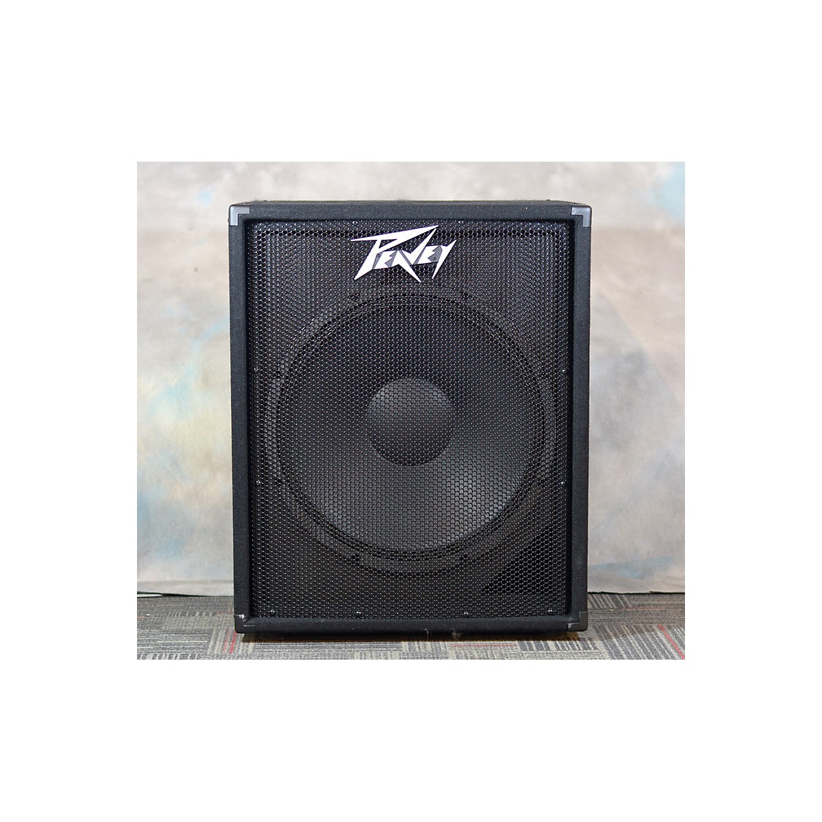 Used Peavey Pv118 Unpowered Subwoofer Guitar Center